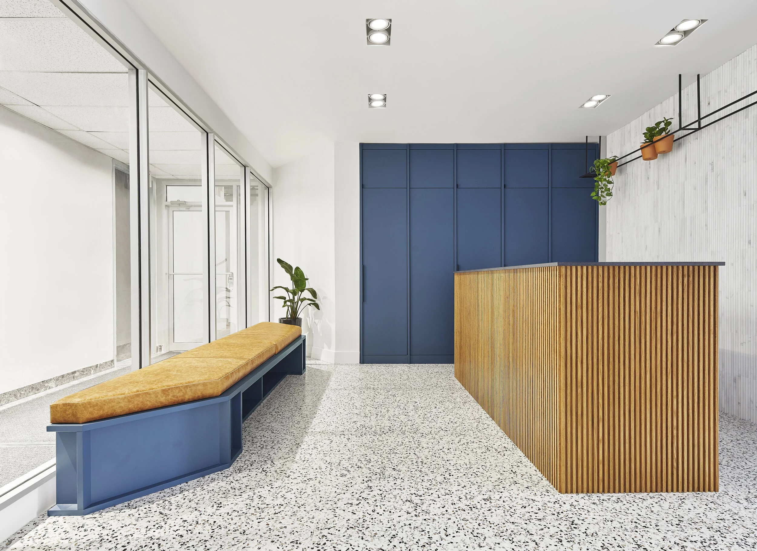 Office 2-4.jpg