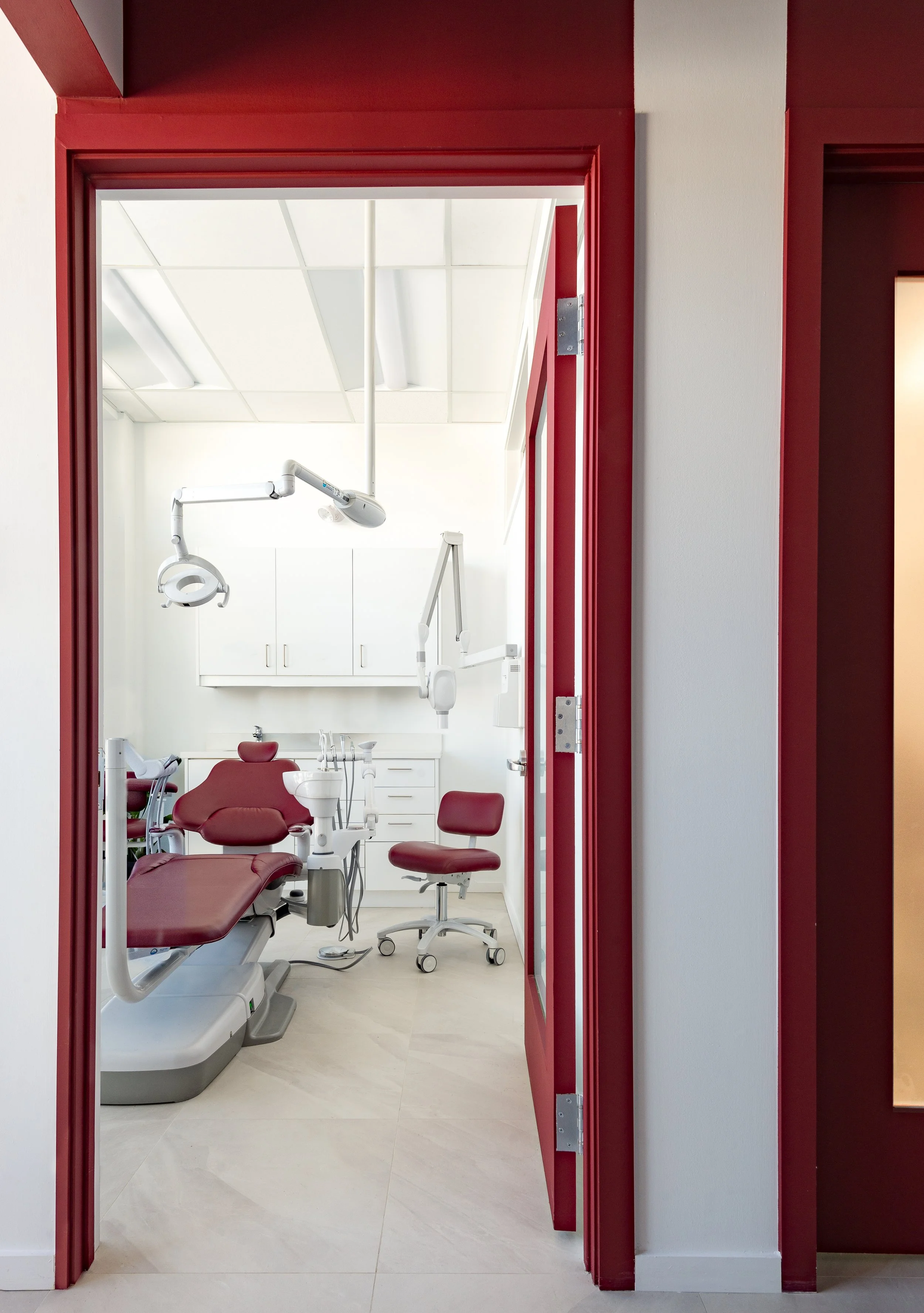 Rostami Atash Atelier Toronto modern architects — Copperhills Dentistry