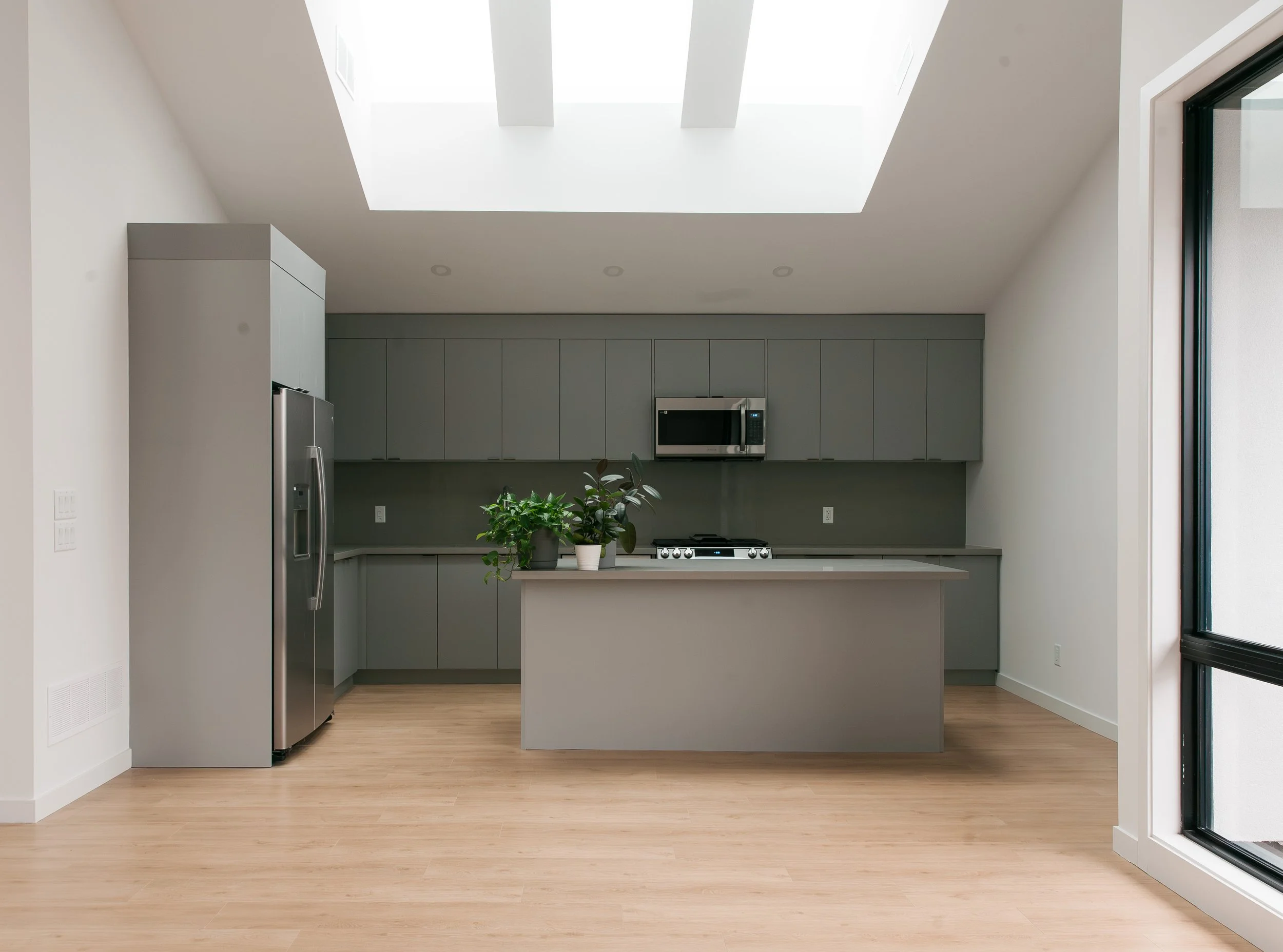 04-Upper Beach Multiplex.jpg