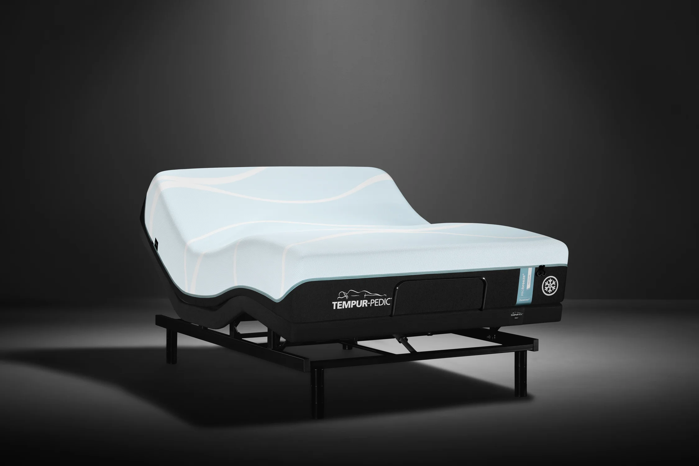 Tempurpedic_T4_ProBreeze_Medium_SILO_AdjustableBase_Ergo_ThreeQuarter_Charcoal_Queen_Sep18_5x7.jpg