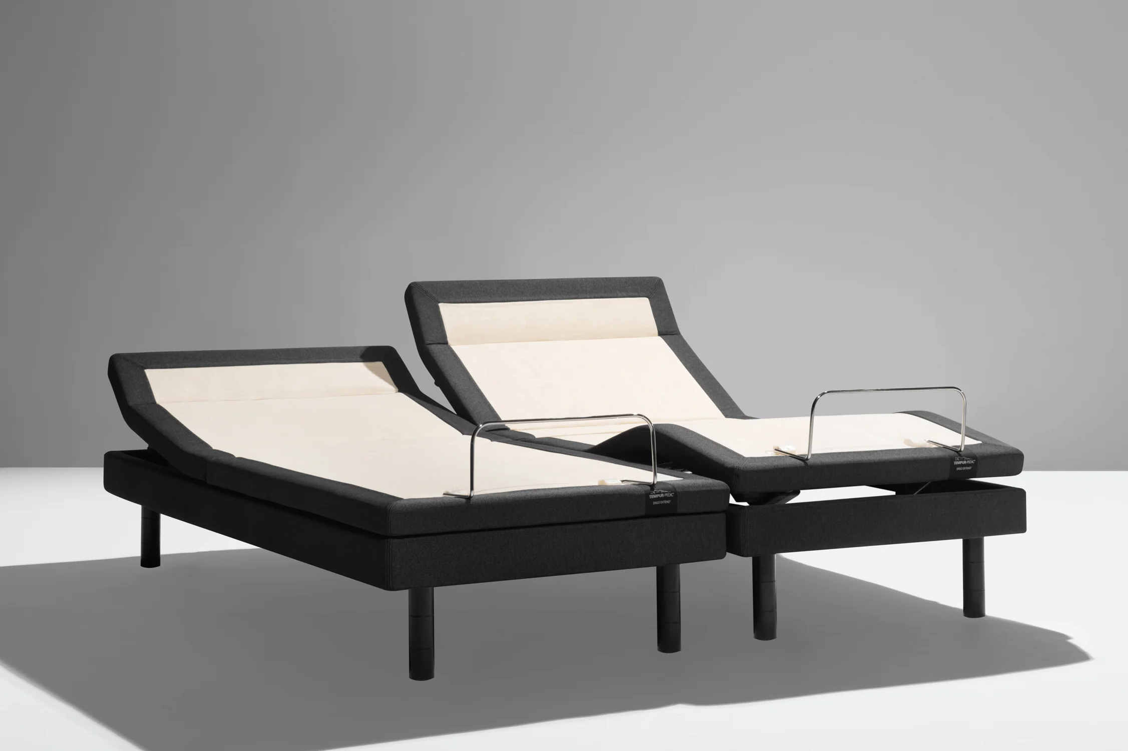 Tempurpedic_SILO_AdjustableBase_TEMPUR-ErgoExtend_FoundationOnly_ThreeQuarter_White_SplitKing_Nov17_5x7_5_3_2019_2_26_47_PM.jpg