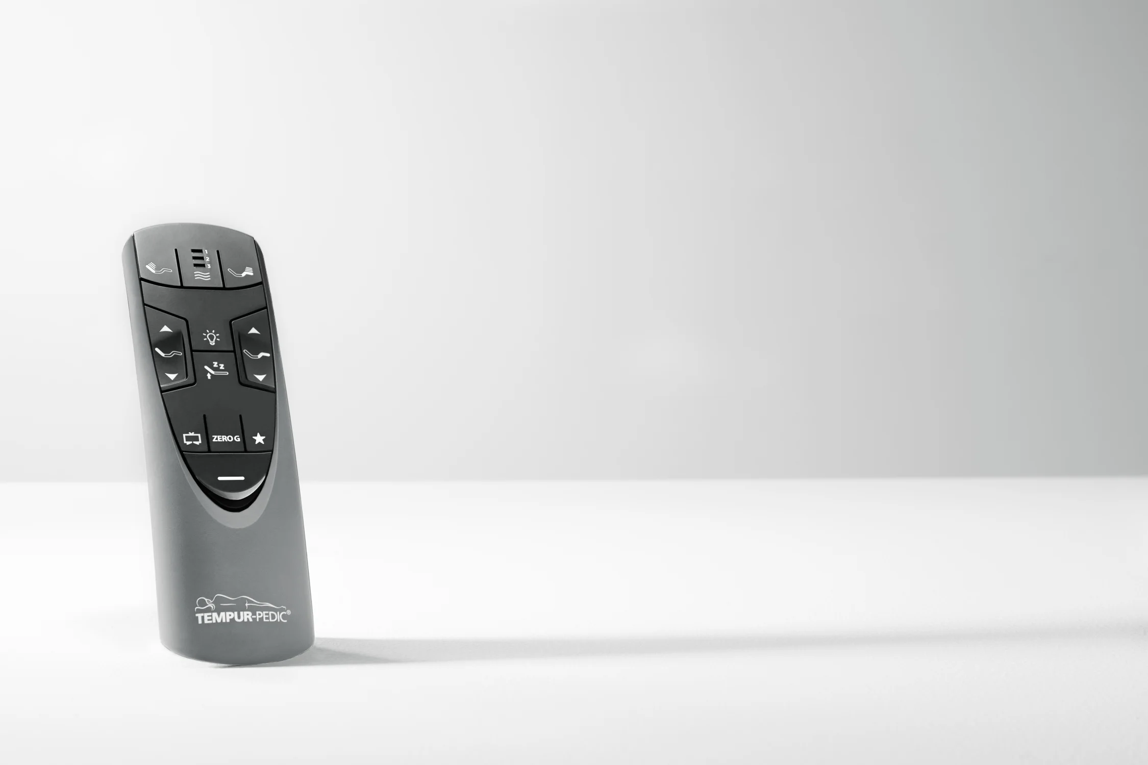 Tempurpedic_Remote_SILO_AdjustableBase_TEMPUR-Ergo_White_Nov17_5x7_5_3_2019_2_49_15_PM.jpg