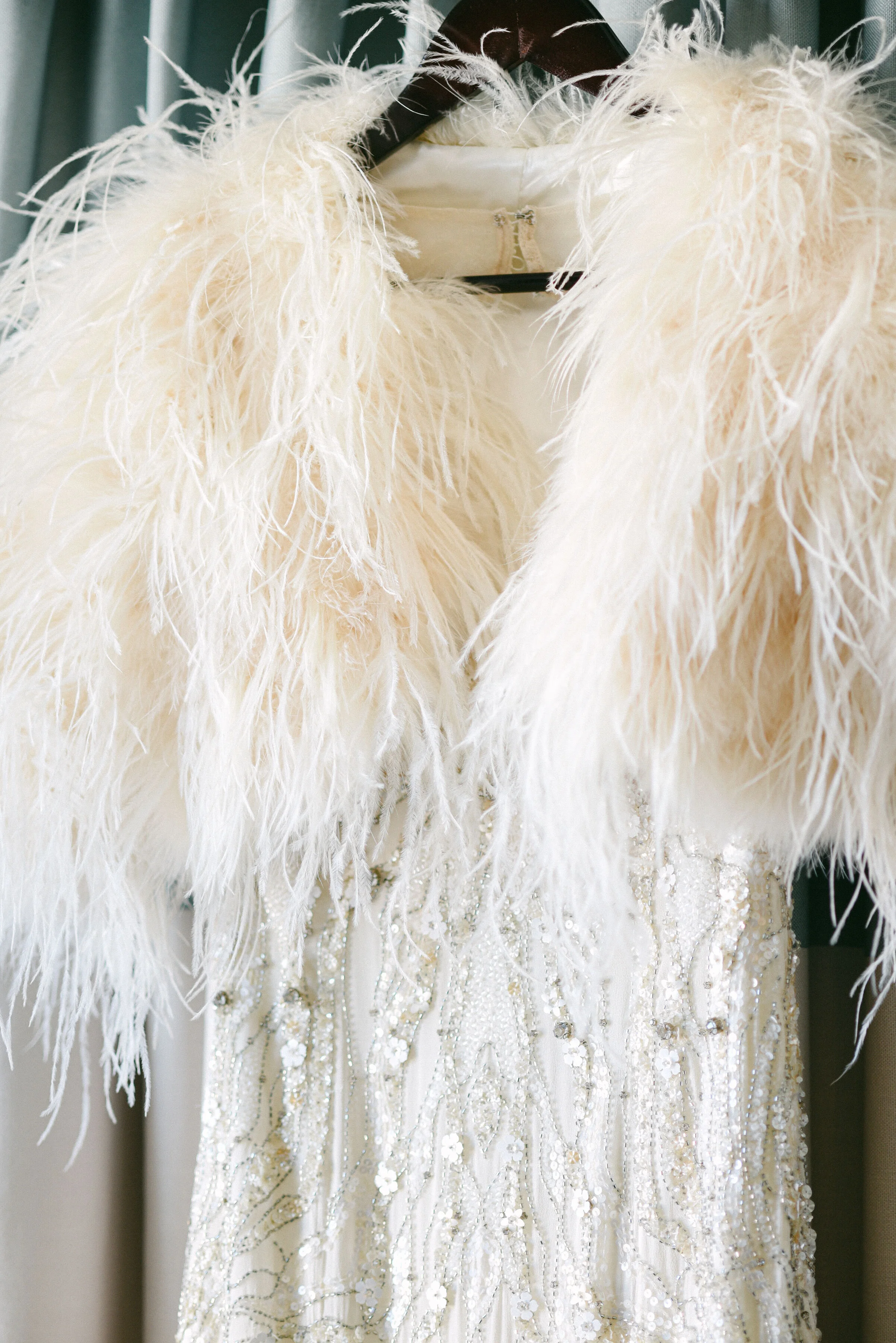 MKMcPhotography-Virgina+Peter-GettingReady-60.jpg