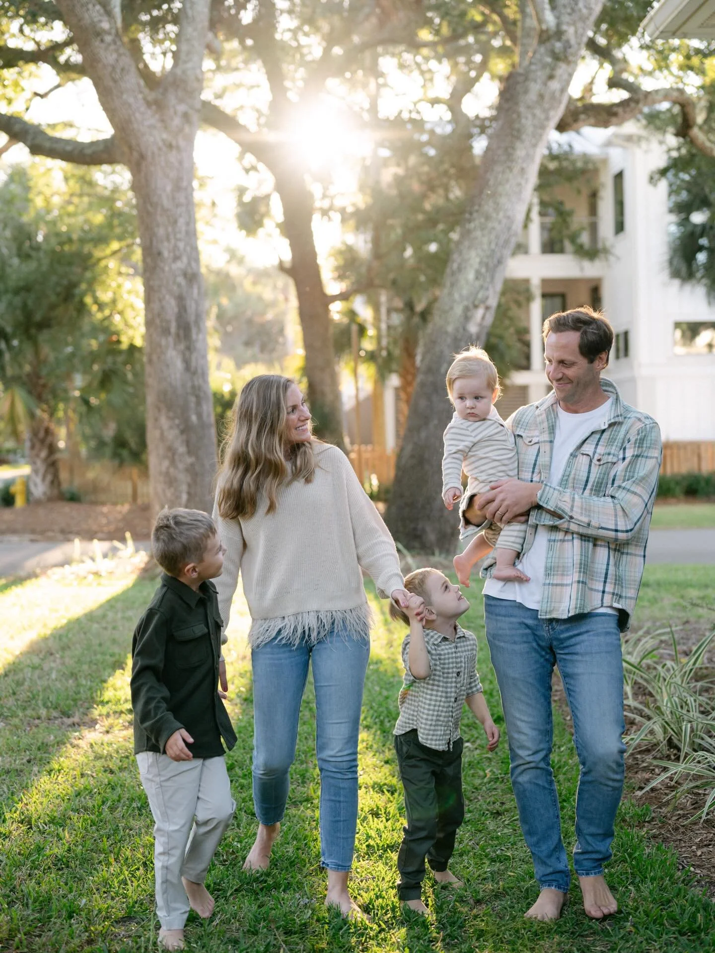 I am grateful for each and every family who trusts me to capture their memories each year! Photographed 25+ family portrait sessions this fall, and each time it is such an honor to be trusted with this memory keeping art❤️
Also- the answer to &ldquo;