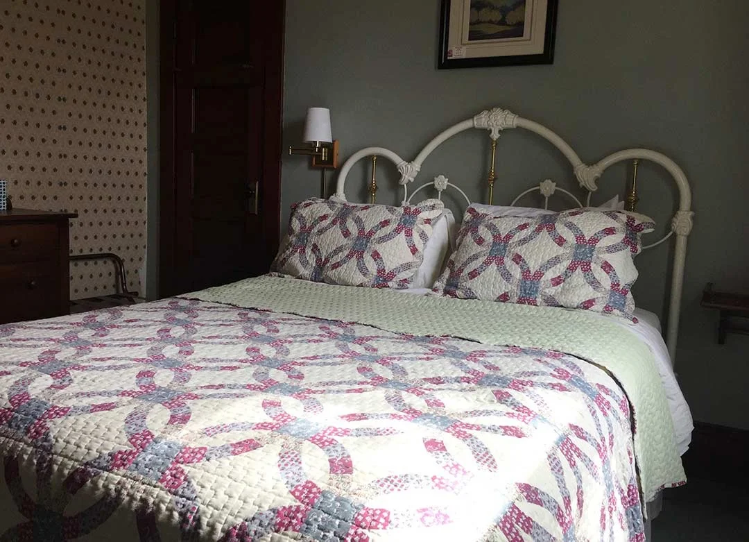 Room-6.jpg