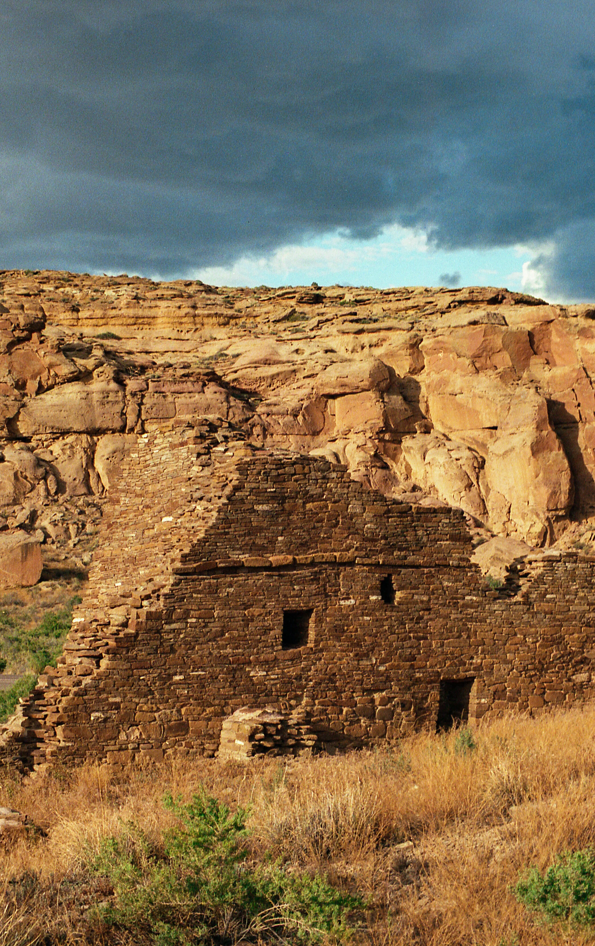 chaco ruin cloud.jpg
