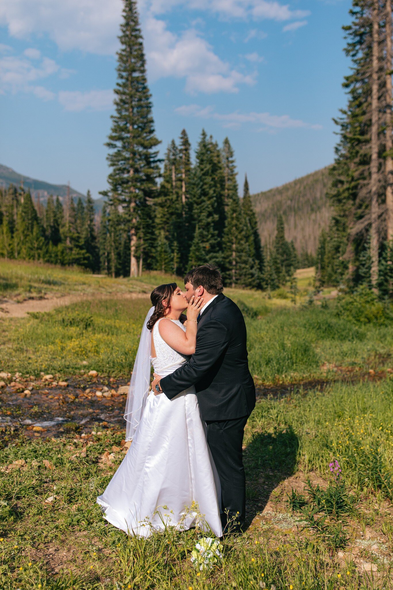 rocky-mountain-national-park-elopement-ceremony-photos-80.jpg