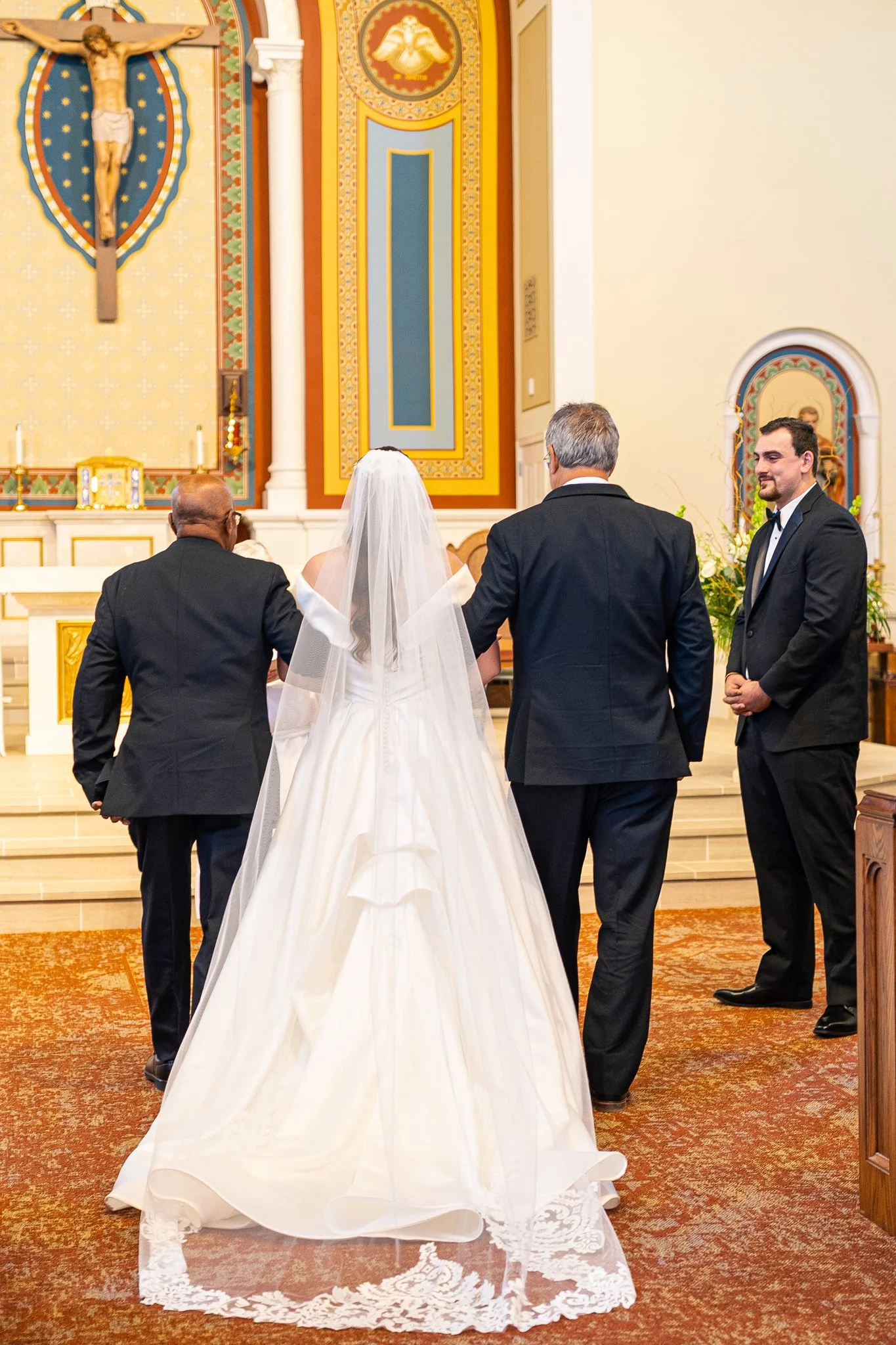 St-John-the-Evangelist-Church-Wedding-Photos-Waynesboro-VA-30.jpg