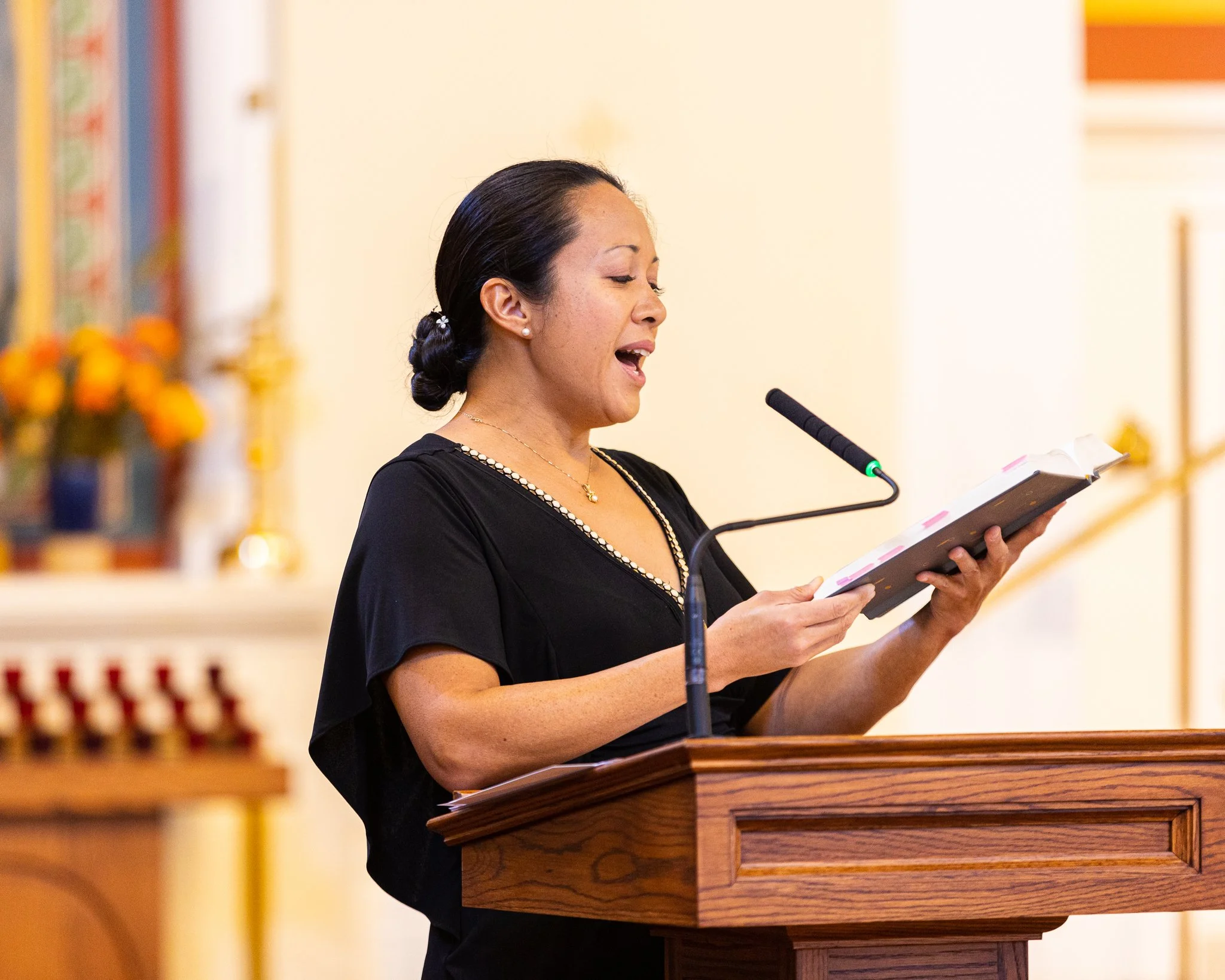 St-John-the-Evangelist-Church-Wedding-Photos-Waynesboro-VA-36.jpg