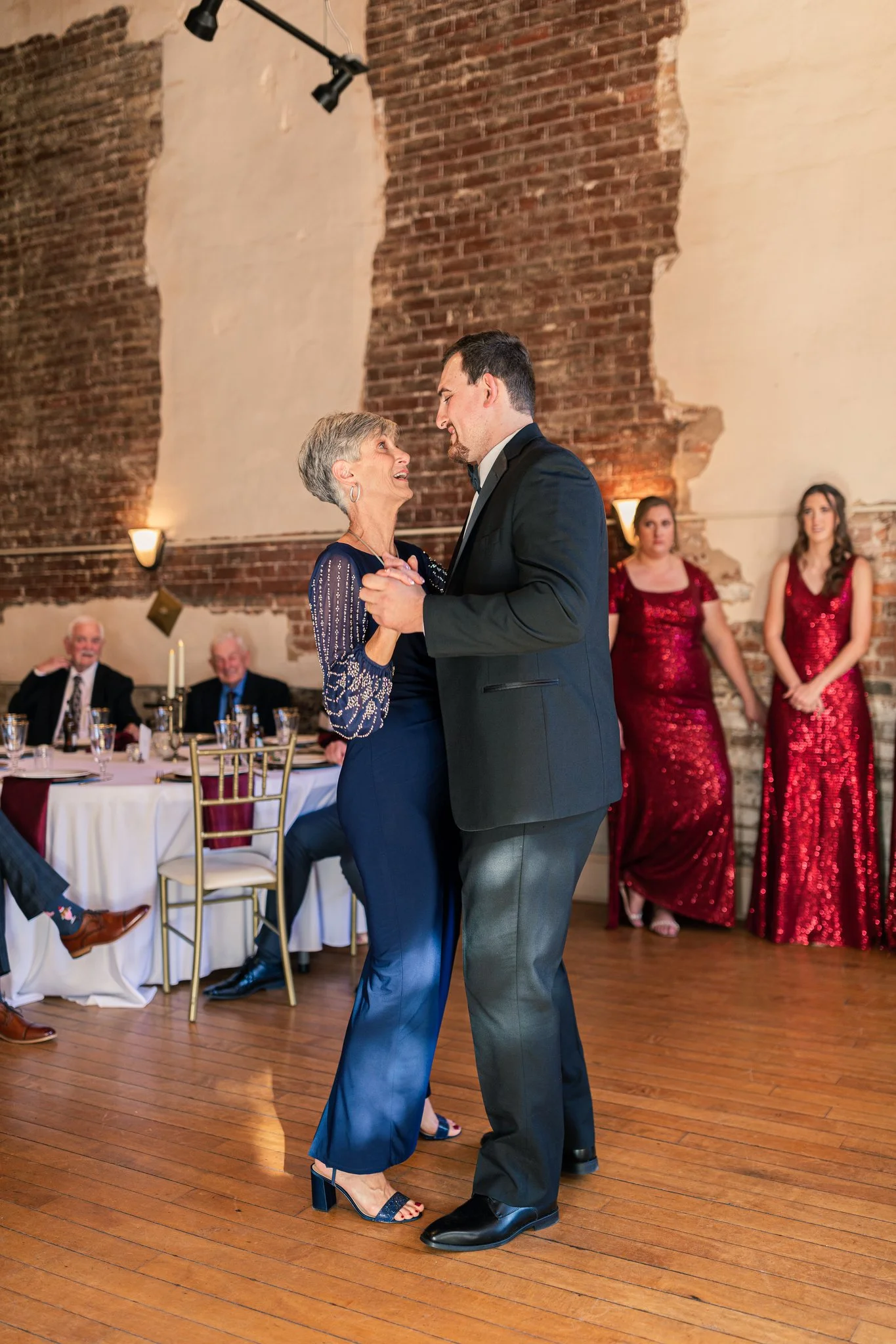 St-John-the-Evangelist-Church-Wedding-Photos-Waynesboro-VA-87.jpg