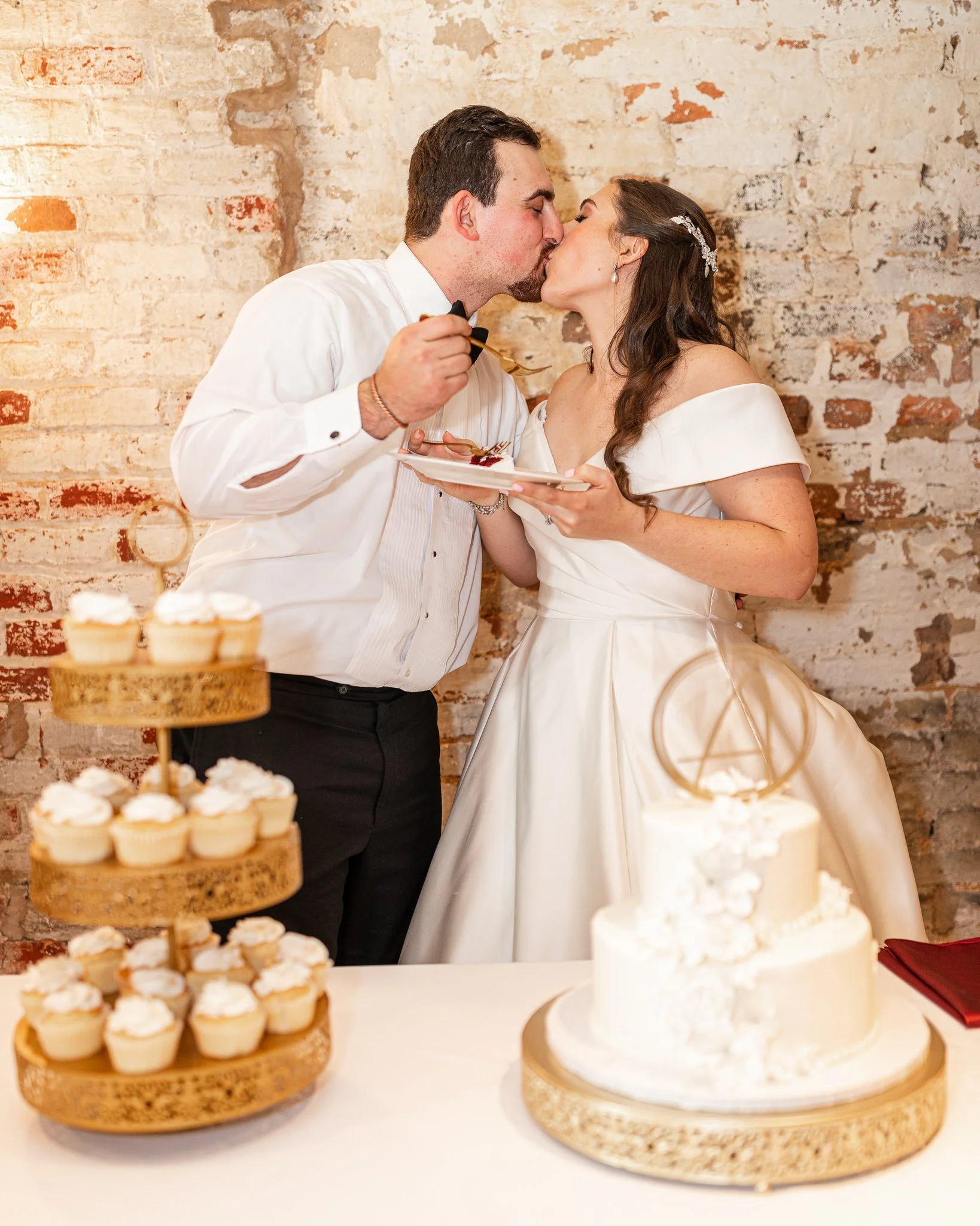 St-John-the-Evangelist-Church-Wedding-Photos-Waynesboro-VA-110.jpg