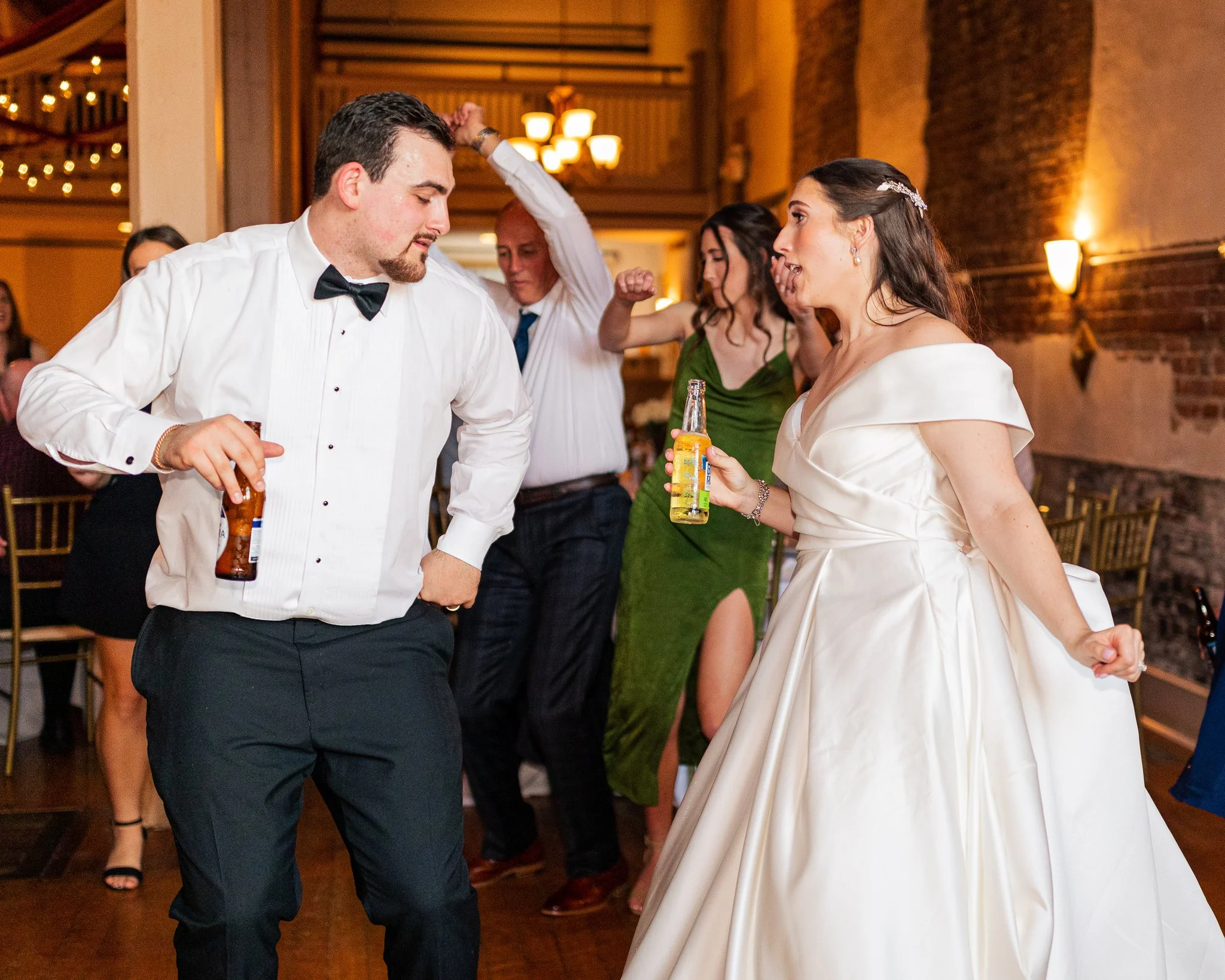St-John-the-Evangelist-Church-Wedding-Photos-Waynesboro-VA-123.jpg