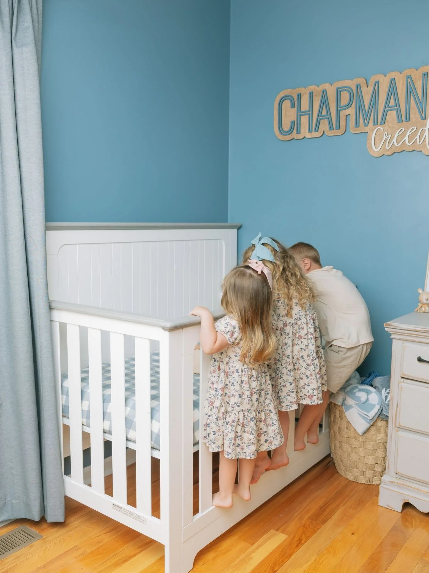 Becoming a mom changed how I view family photos. 

Before having kids, I thought a &ldquo;good&ldquo; session was everyone cooperating and smiling at the camera on the first attempt. Today, as a mom of two young boys, I know that rarely happens and p