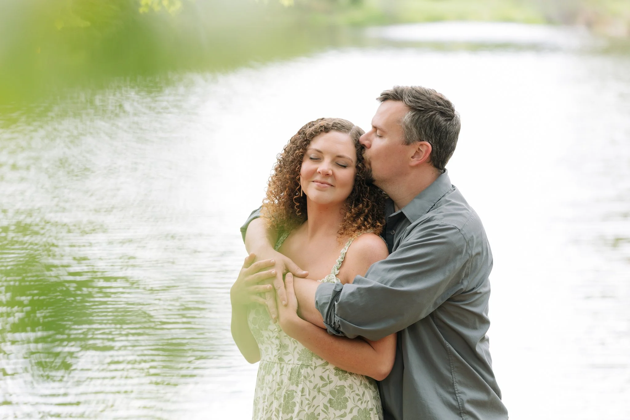 A couple embracing for a Tampa, FL couples photo session