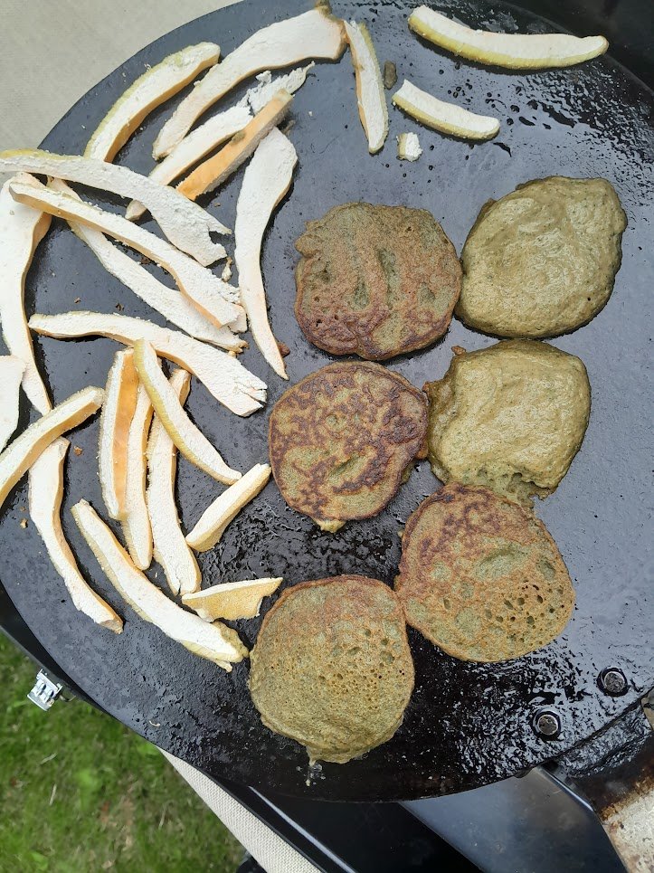 Lentil and Nettle Pikelets 