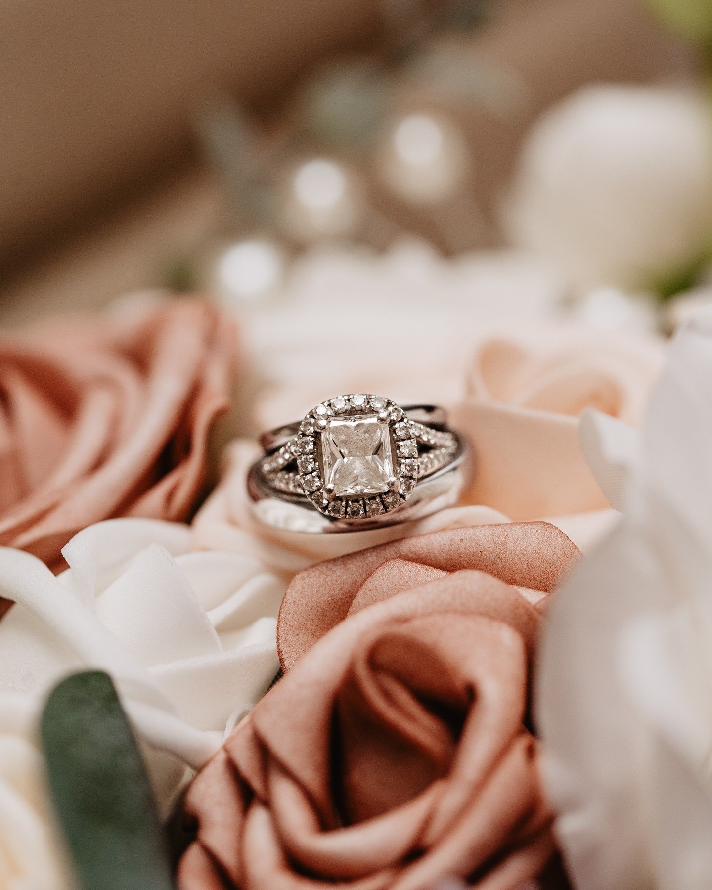 Which ring shot do you like more? I like to incorporate the bride's bouquet for the classic ring shot and then I try to do something else creatively. When I found this perfectly mirrored table, I knew I had to give this a try. I love how it turned ou