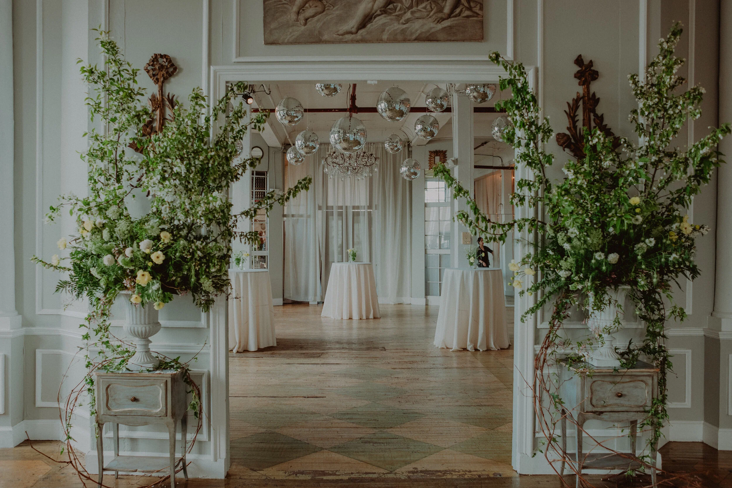 Metropolitan_Building_Wedding_DemaineandMike_Brooklyn_Wedding_Photographer_Chellise_Michael_Photography-240.jpg