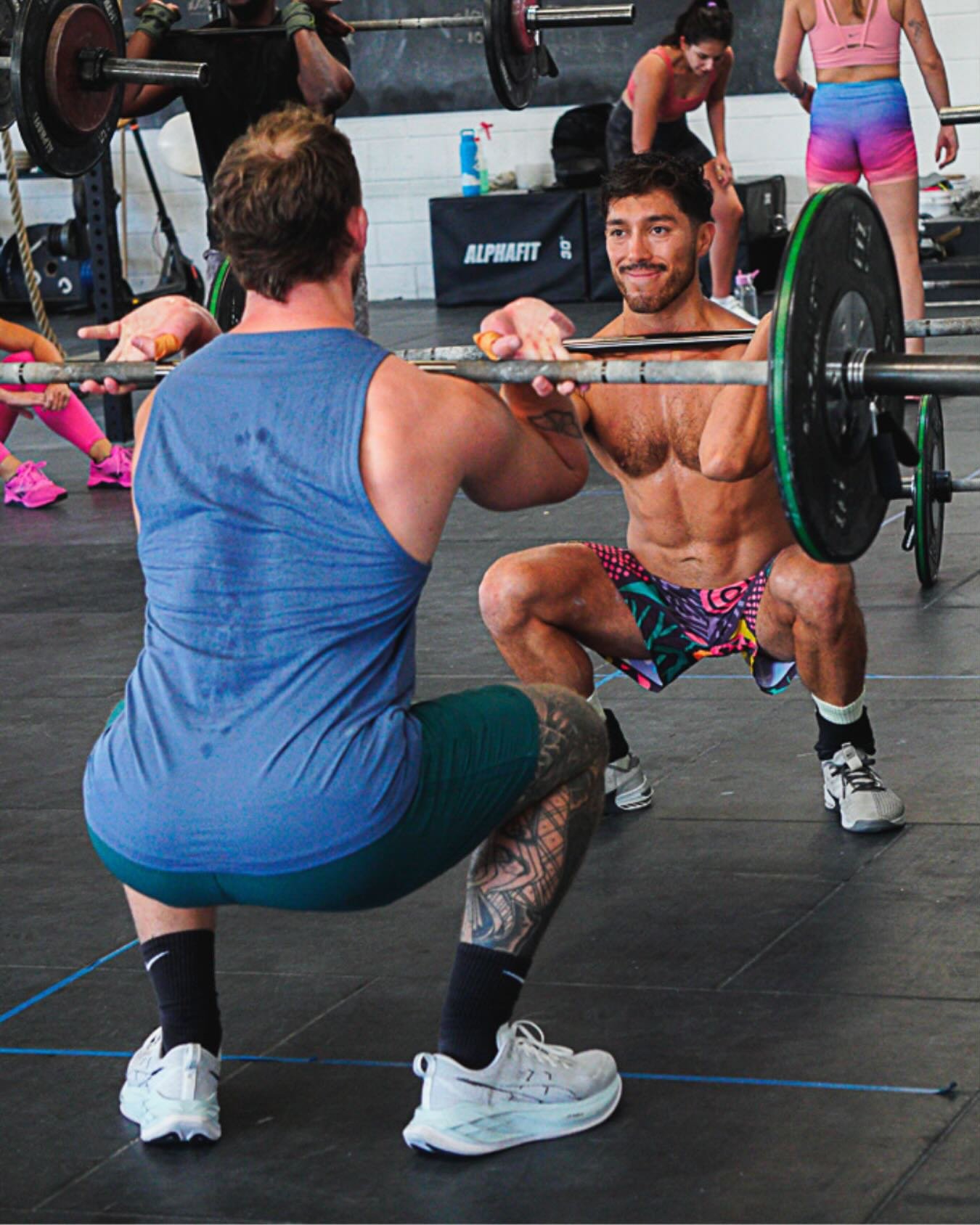 We love a good partner WOD 🙌🏼 🔥 nothing beats the camaraderie of sweating with friends. Tag your favourite workout buddy below! 

#carbonmethodcrossfit #partnerworkout #ﬁtness #crossfitnz #training
