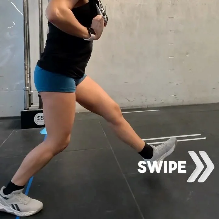 Steal this warm-up routine for knees that don&rsquo;t creak and crunch!

Do your knees always have something to say after leg day? Here&rsquo;s the strategy you need to bulletproof your back squats and bounce out of the gym after training!

1. BACKWA
