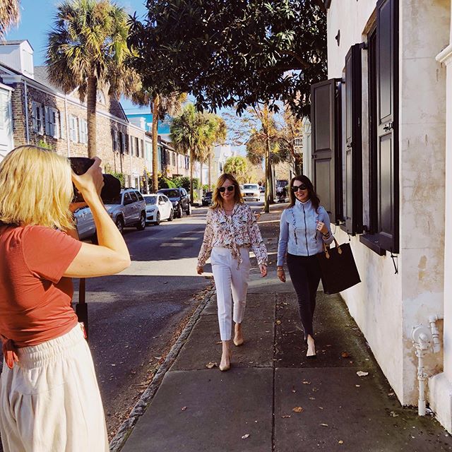 Amazing 74 degree weather today for a fantastic shoot with @alicekeeney and @garrettandmeghan ✨(Followed by the best lunch from @queenstreetgrocery!)