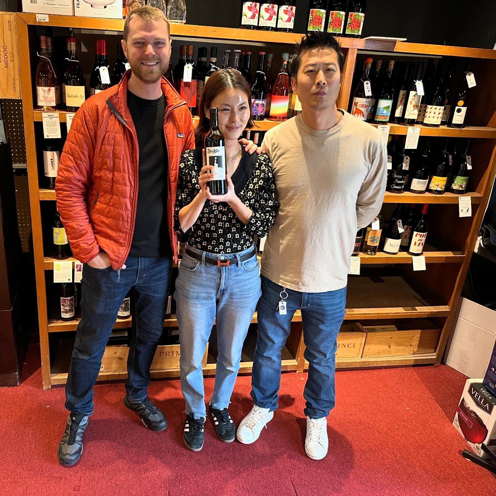 📝Field Notes: New Jersey is waking up to vineyard-focused, minimal intervention wine 👀 Haley and Joe at Manor in Leonia are building a strong community around organic wine with purpose. Kudos, guys! It was a pleasure to taste with you.

You can now