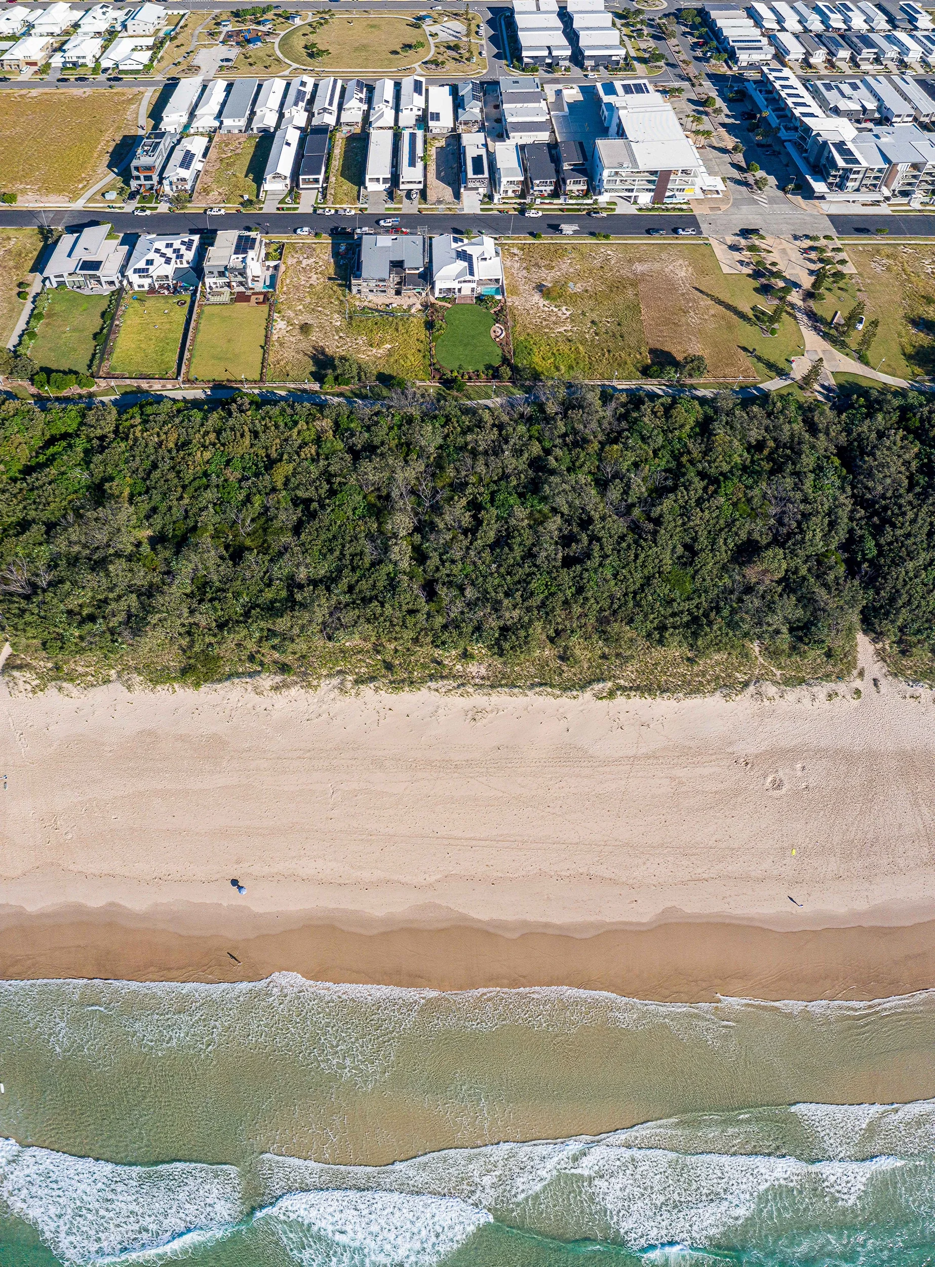 cylinders-66-kingscliff-17-aerial-to-the-beach.webp
