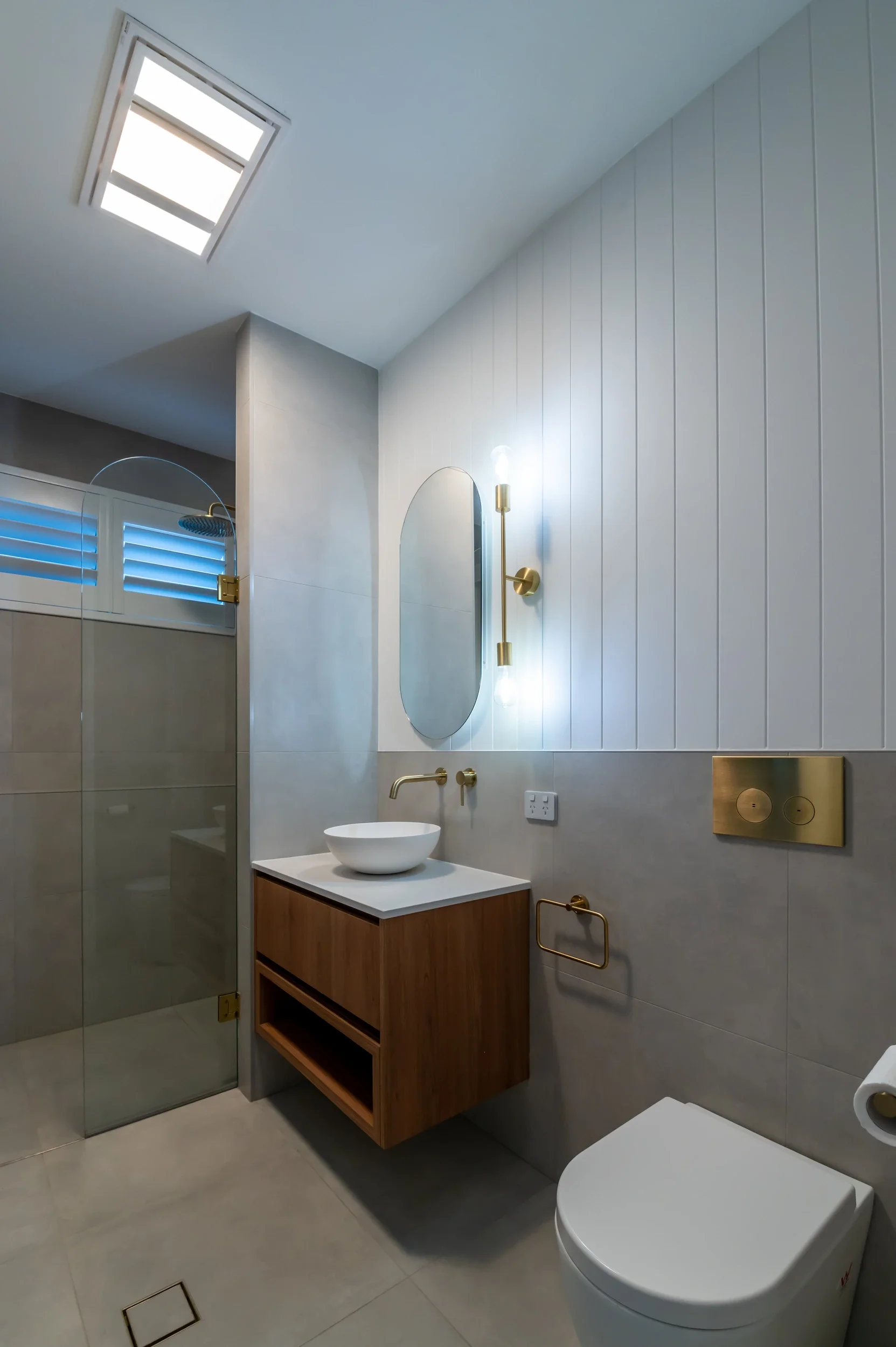 cylinders-74-kingscliff-16-bathroom.webp