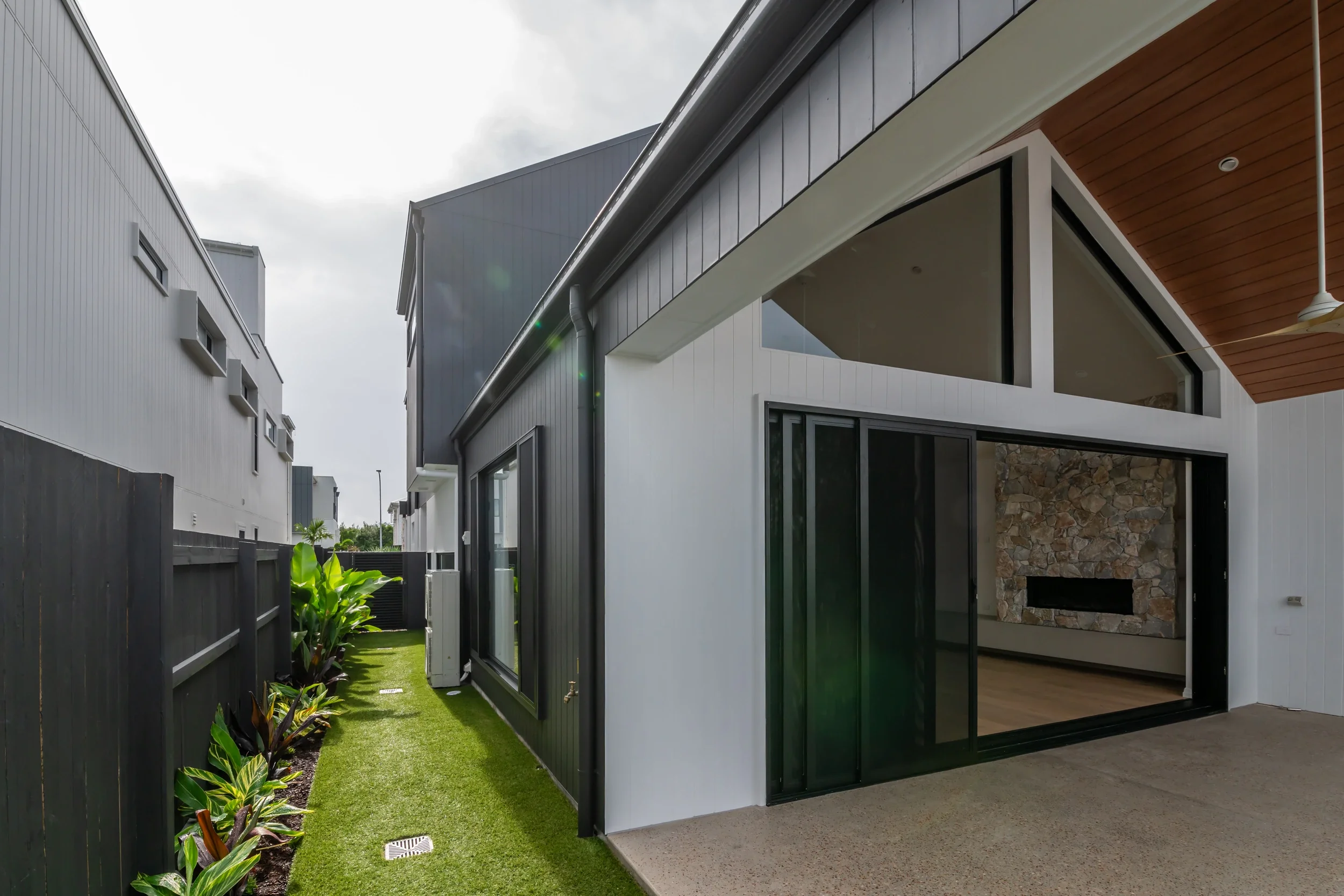 cylinders-74-kingscliff-04-covered-alfresco.webp