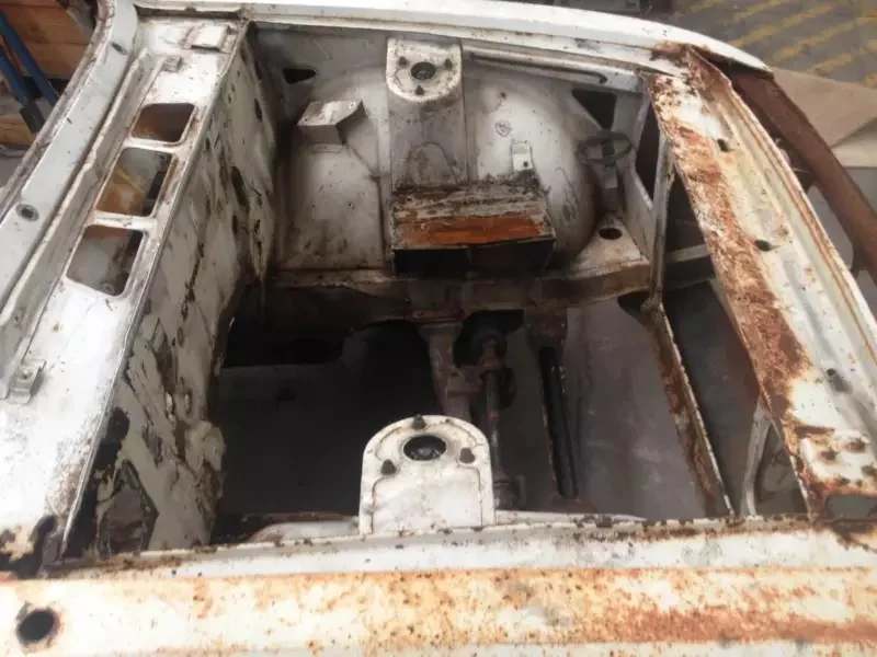 enginebay-before.jpg