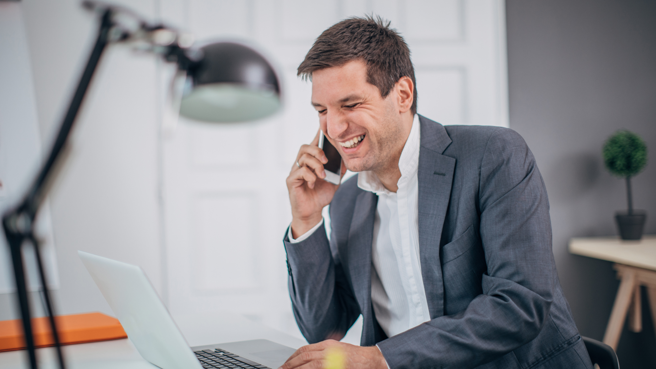 The Art of the Follow-Up: Turning “Maybe Later” into “Let’s Do It”