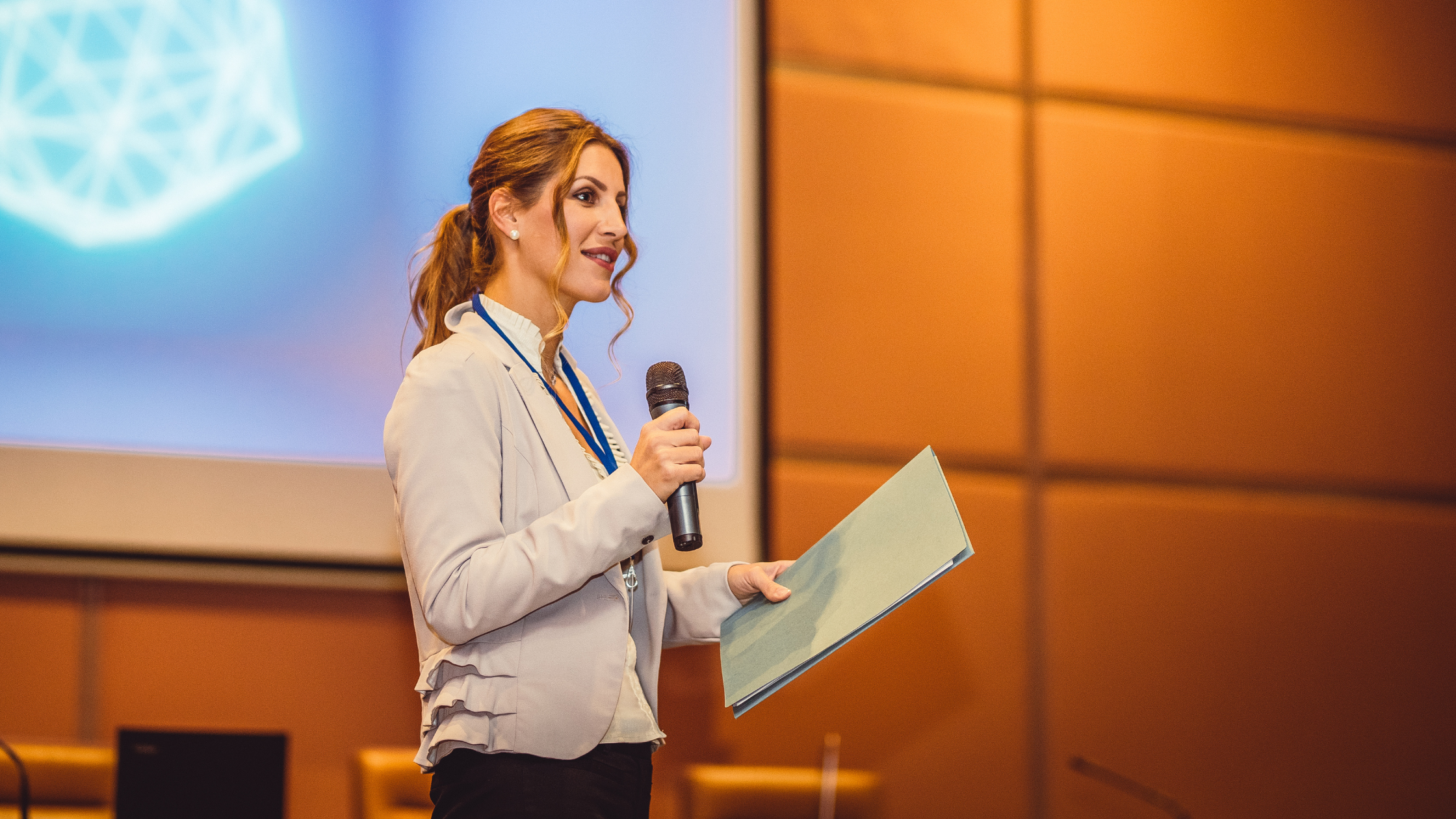 Personal Branding for Brisbane BDMs: Standing Out in a Crowded Market