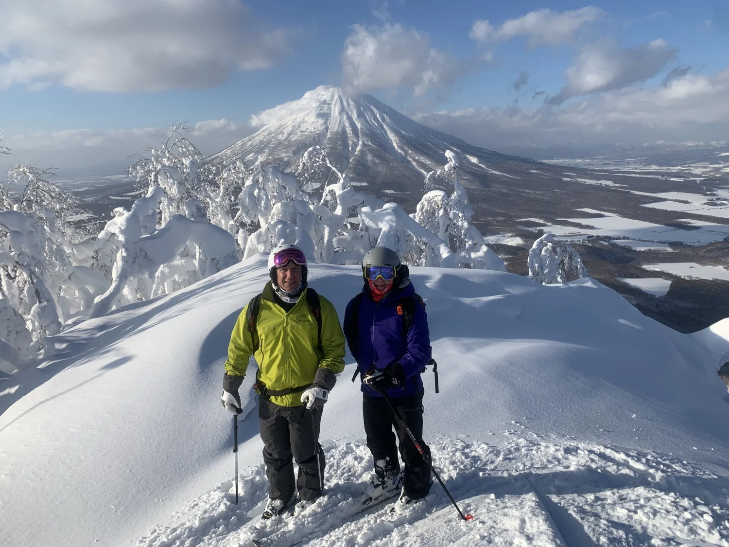 Private Ski & Snowboard Lessons Niseko — HOKKAIDO MOUNTAIN EXPERIENCE