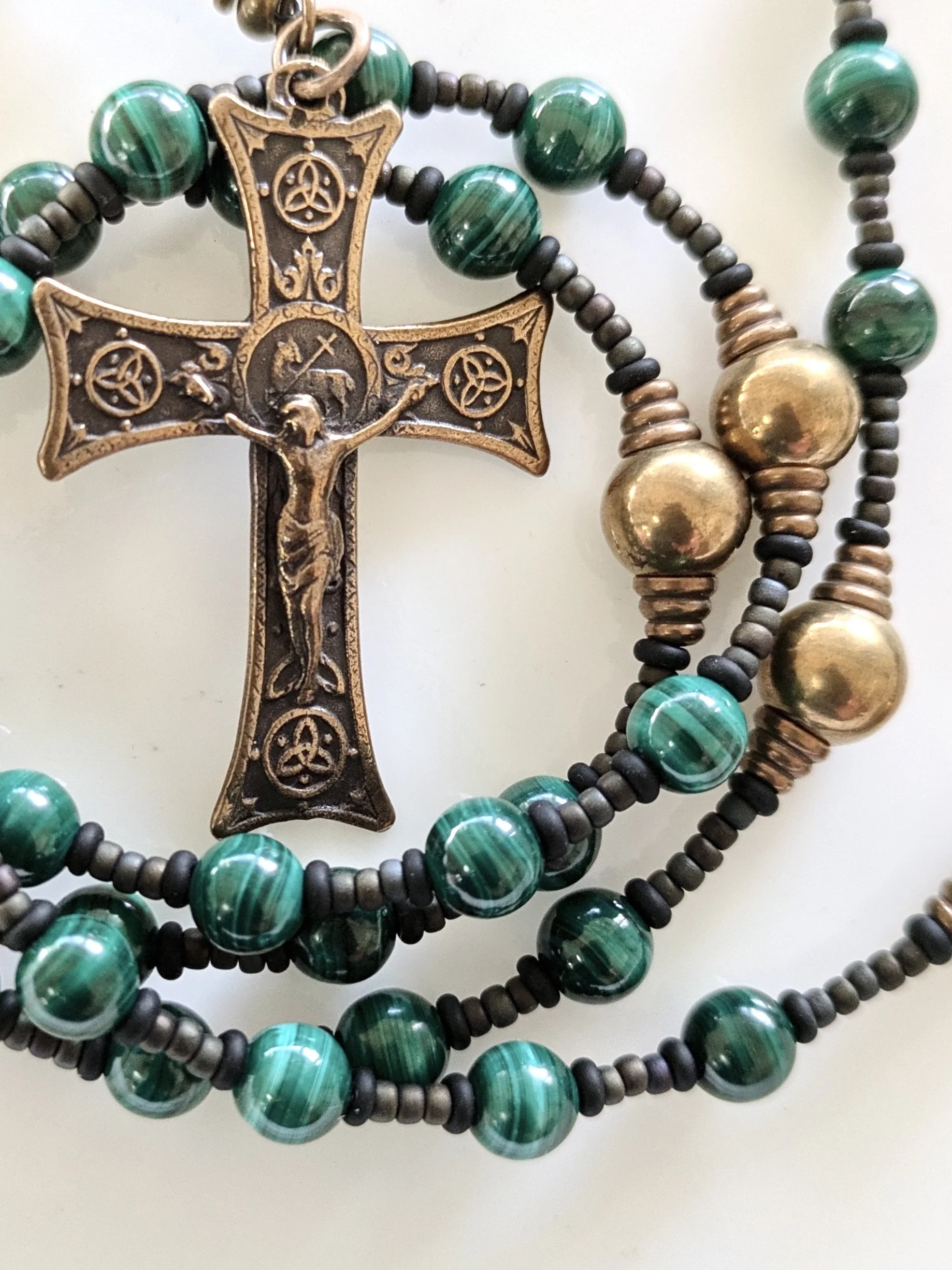 malachite rosary det 1.jpeg