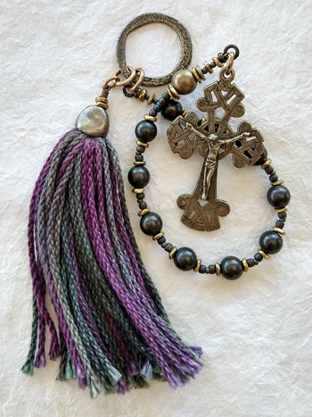 Saint Patrick's Storms, handmade Irish Penal chaplet with tassel, by Still Stone and Moss Prayer Bead Art. Full view.