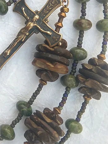 Lily of the Mohawks handmade rosary inspired by St Kateri Tekawitha. By Still Stone and Moss Prayer Bead Art. Detail view 2.