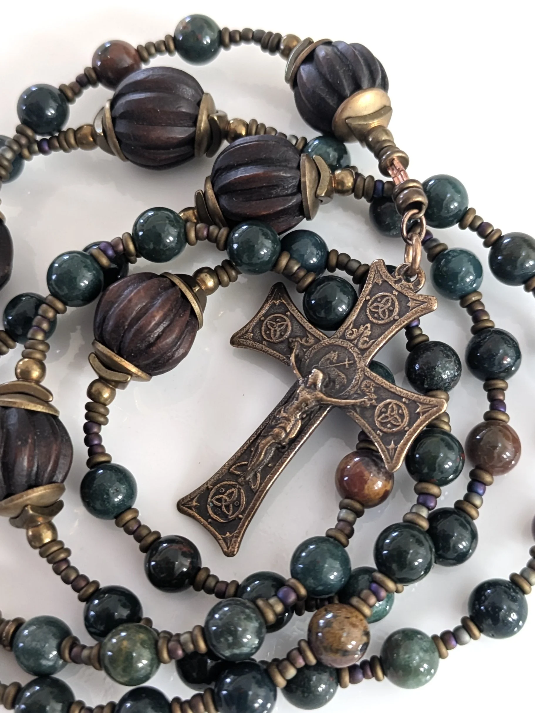 agnus dei bloodstone rosary midview.jpeg