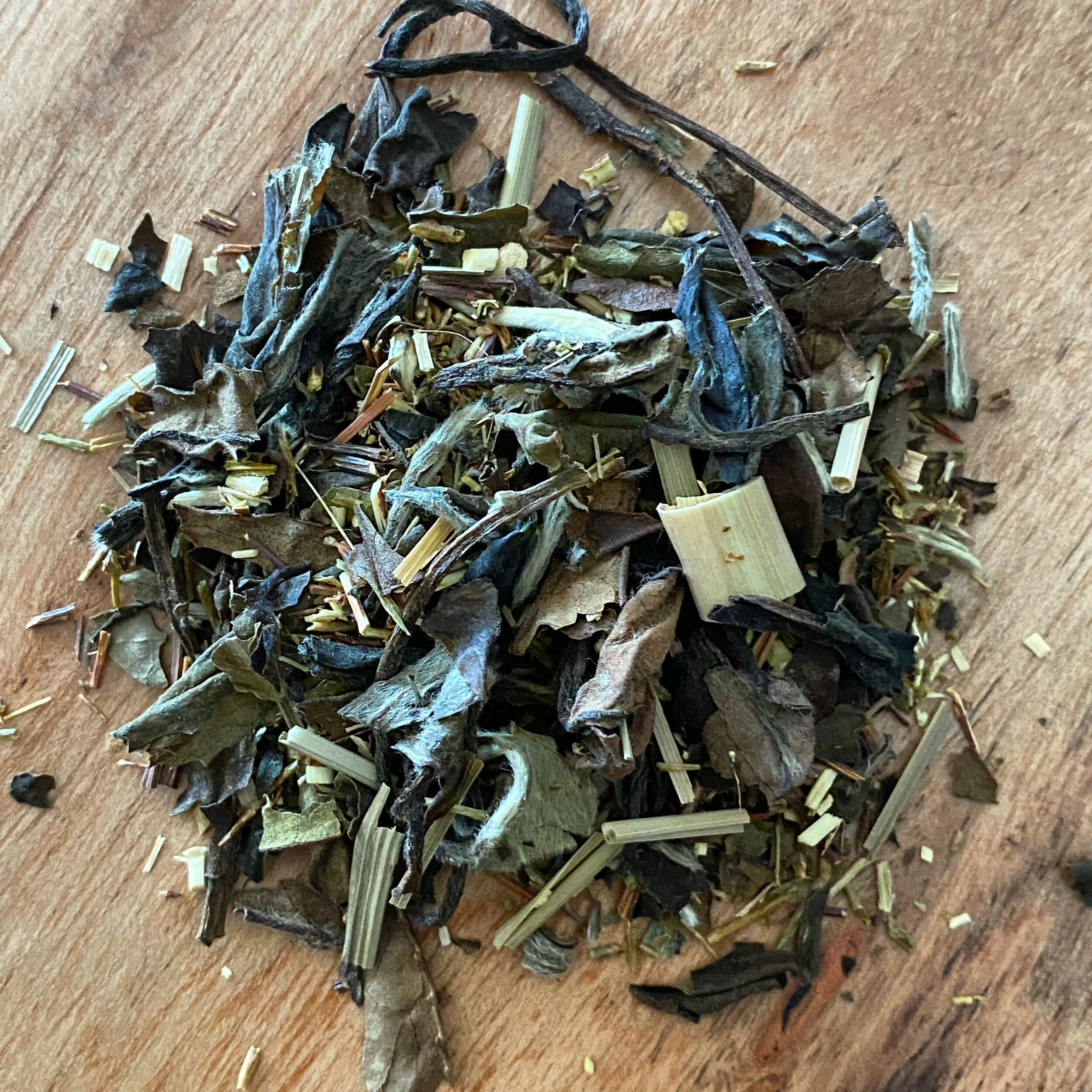 sipping pretty detox.JPG