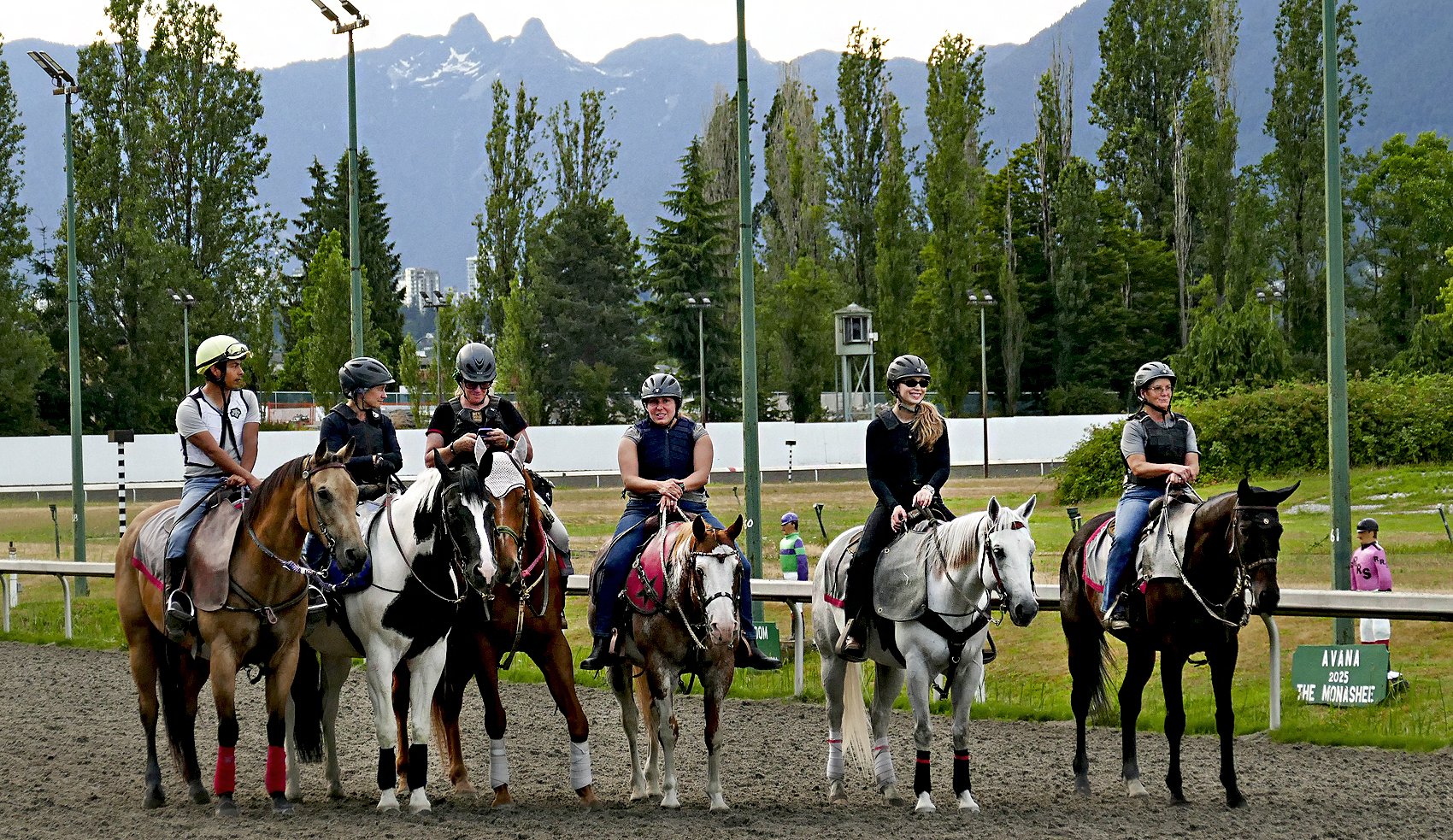 Handicapping Contest - Penticton &amp; Kelowna &amp; Kamloops
