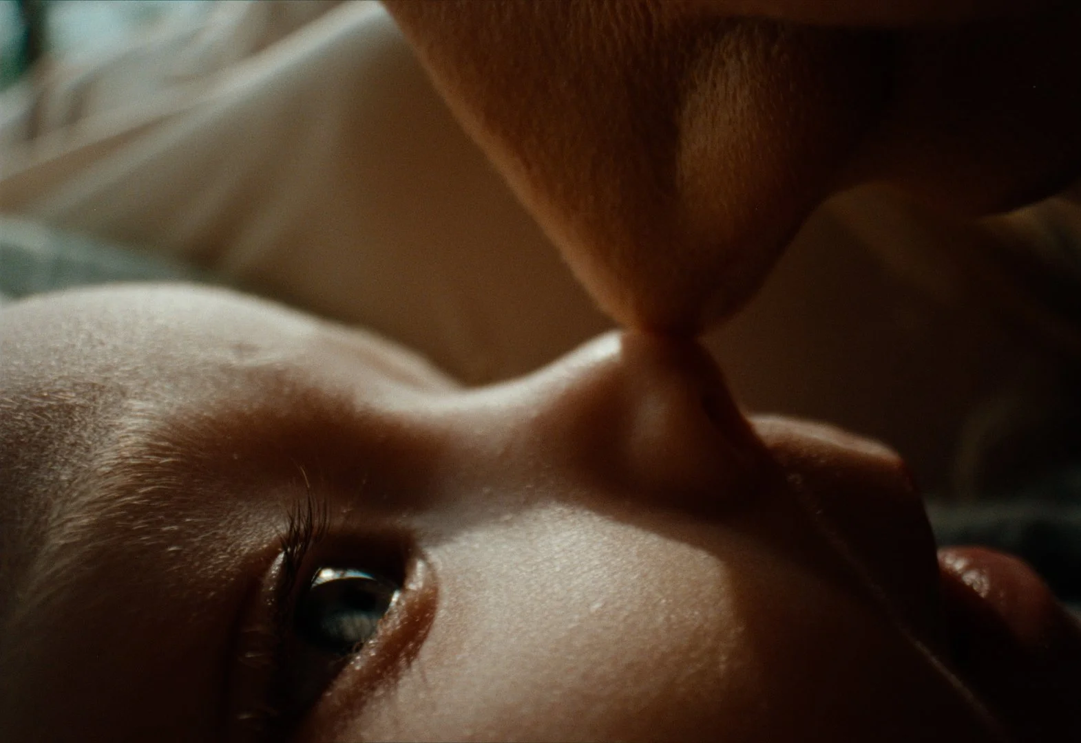 Norlys - The Unanswered Children<br>Directed by: Per Hampus Stålhandske