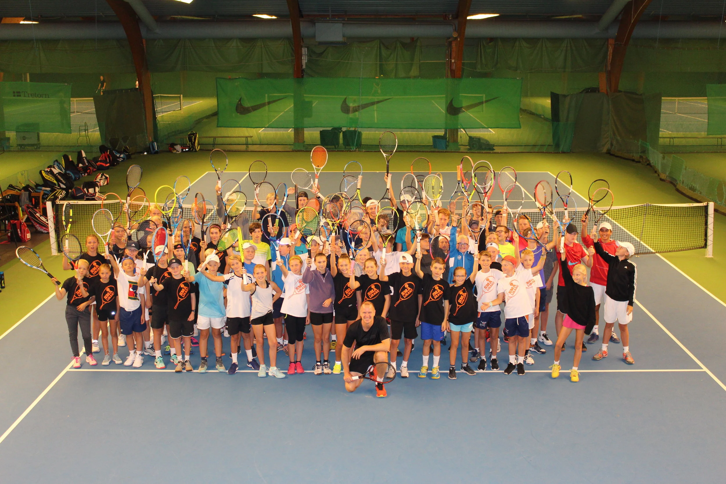 Små Lirare och Klein Players i gemensamma spelkvällar