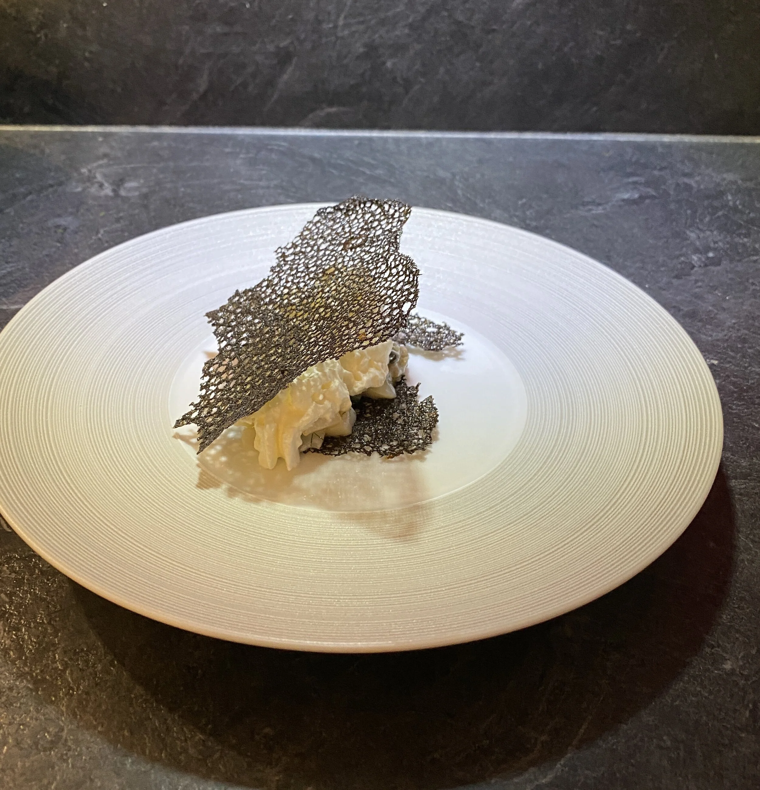 Saint-Jacques et huîtres, chantilly citron-curry - Eric Frechon*** - 7/10