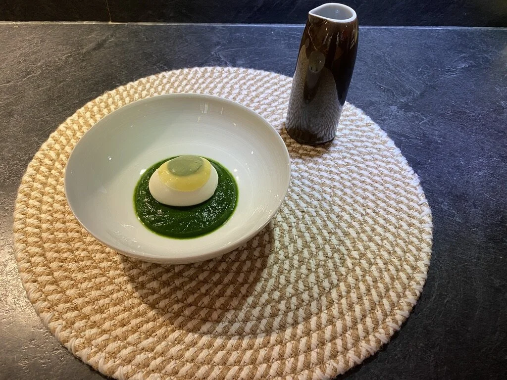 L'oeuf mollet façon florentine, crème de comté - Frédéric Anton*** - 8/10