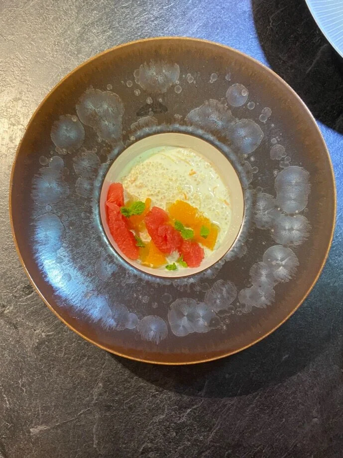 Quinoa au lait, agrumes au naturel, menthe - Jessica Préalpato*** - 7/10