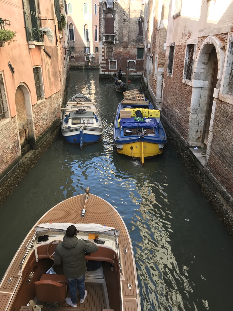 Venedig_Boote.jpg