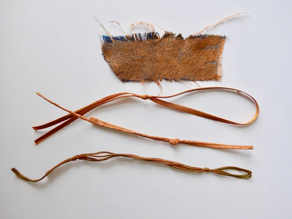 Sugru applied to fabric, ribbon and string……has some potential….