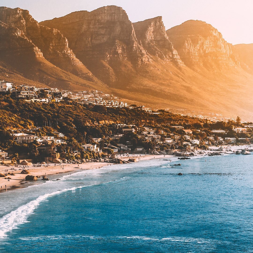 Summer is the season of warm weather, cool breezes and blue skies. Whether you’re travelling for business or pleasure, why not make SLOW XS part of your next journey?
•
#AirportLounge #TravelExperience #TravelHappy #FlightLife #AirportLife