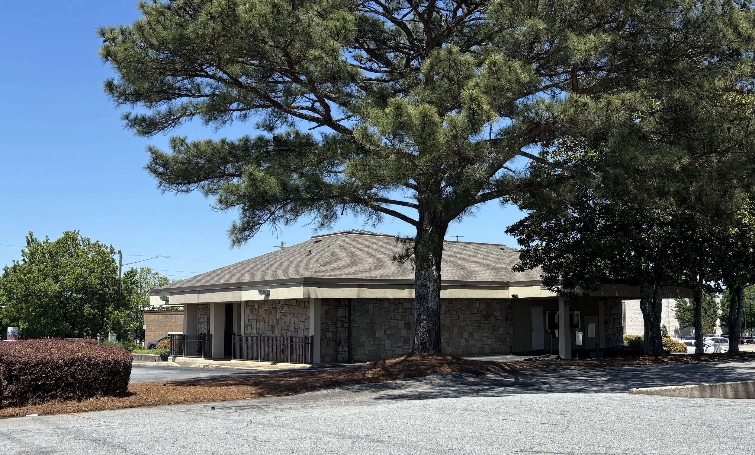 Tucker Federal S &amp; L Briarcliff Road