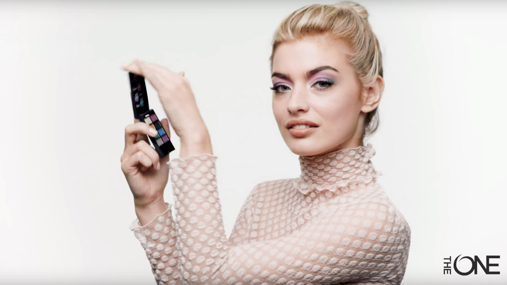 oriflame2.jpg