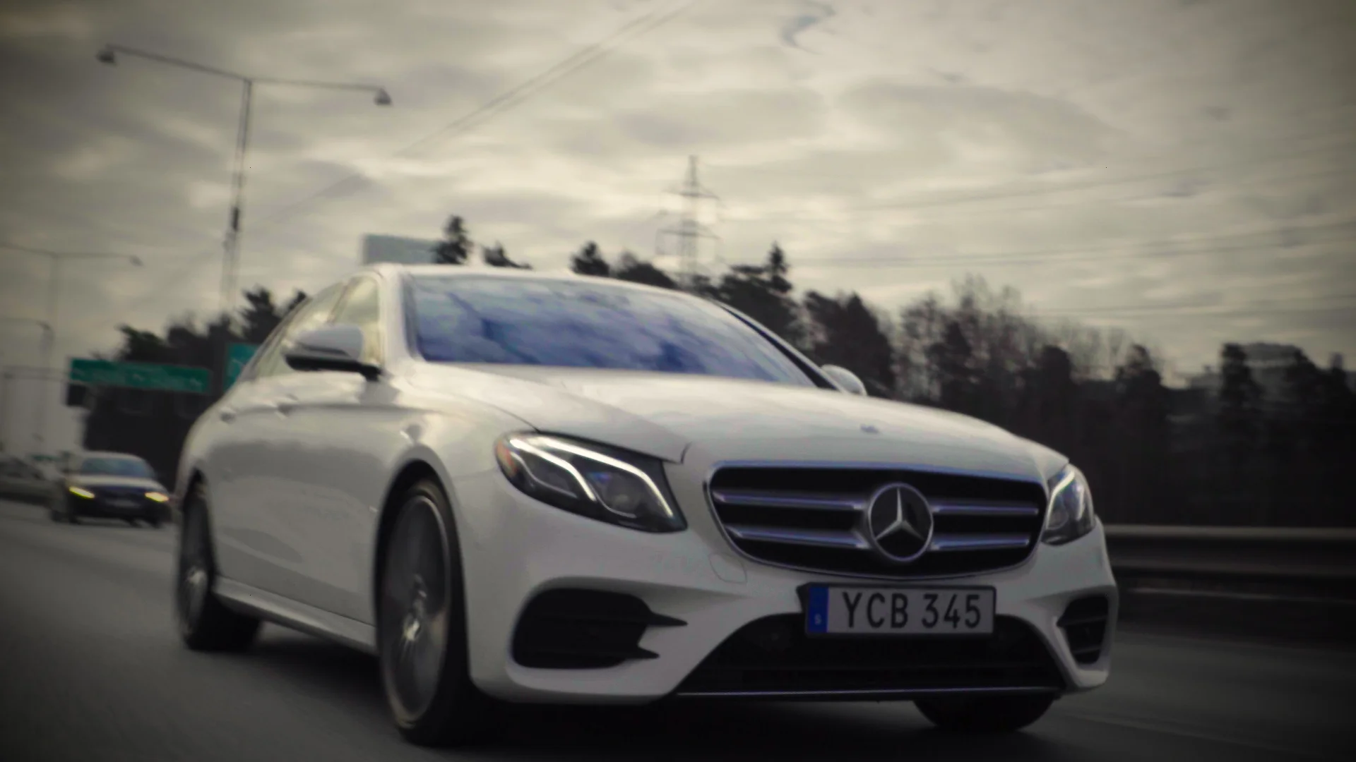 Mercedes.jpg