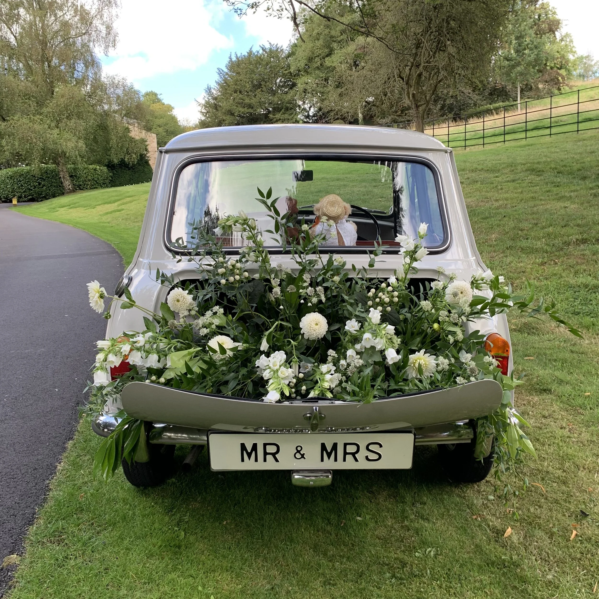 Vintage Car Wedding